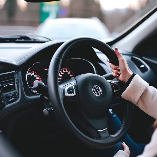 汽車安全常識大揭秘:駕車必備的行車安全指南