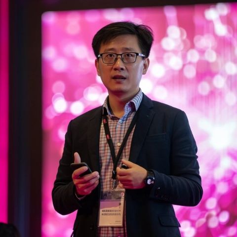 全球云領先鋒,工業富聯出貨量冠絕群倫,AI革新浪潮涌動