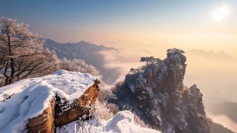 濟南大明湖全景之旅：一座山半座湖的奇觀