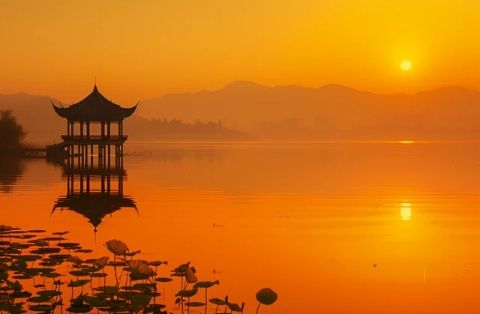 廣東周邊暑期度假推薦：美林湖是你要去的地方！