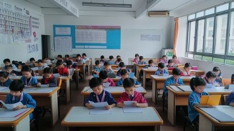 七年級語文暑假預習攻略:必背內容與讀寫訓練技巧