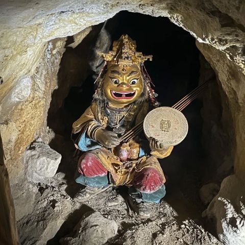 探秘大同覺山寺:悟空足跡下的古剎之旅