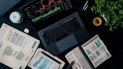 股票開戶與交易費用詳解:印花稅、規(guī)費、過戶費與傭金全知道