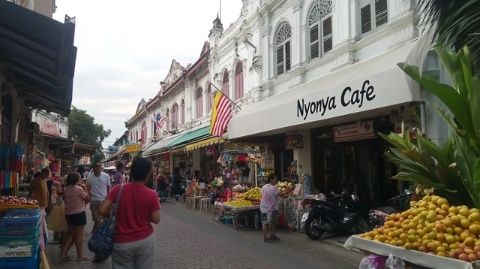 曼谷美食探秘:米其林推薦餐廳與街頭小吃合集