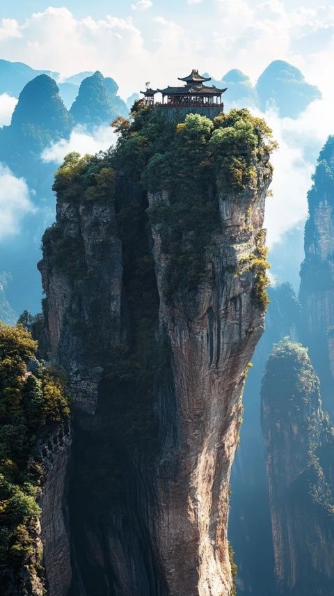 廬山,這座承載著千年歷史與自然奇觀的名山,一直以來(lái)都令人心馳神往,7月27日