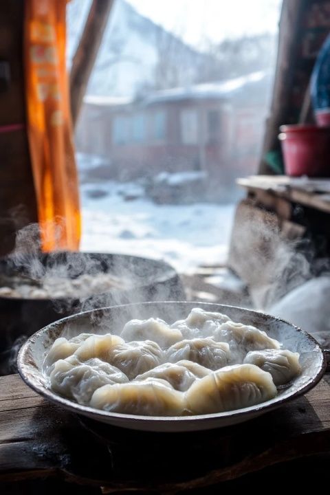 藏式甜點:奶渣糕(圖)