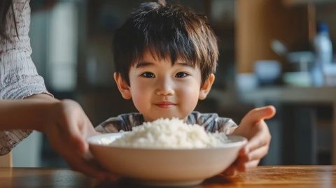 浙江小孩吃年糕，真的是童年噩夢嗎？真相在這！