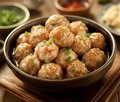 山西太原特色小吃蒸丸子,寓意團圓的美味佳肴你吃過嗎?