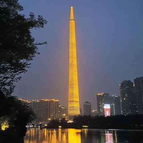 廣州，作為我國南方的一顆璀璨明珠，擁有著悠久的歷史文化和豐富的美食資源