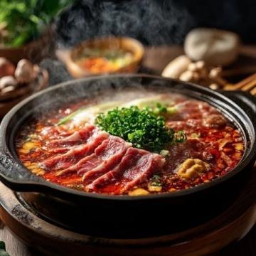上海網紅店探秘:魔王慢燒牛肉丼,堆山牛肉搭配流心蛋,必點美味!