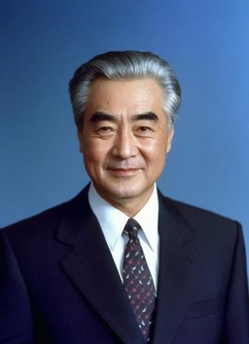 1997年TVB頒獎禮：無線五虎已成往事，羅嘉良憑何力壓黃日華登頂視帝？