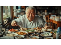 經典回歸！10年下飯神劇獨自品味美食特別篇來襲，各路人物分享美食故事
