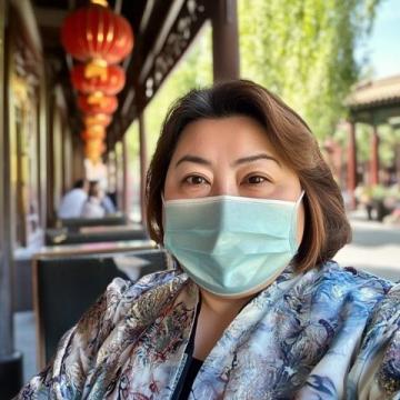 主持人采訪孫穎莎問出了大家都想問的問題揭秘一下莎莎微博發的飯菜是誰做的?
