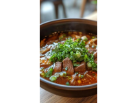 一碗熱騰騰的羊肉湯溫暖洛陽人的胃