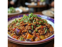 四款家常菜秘籍：醬燜茄子、鹽焗手撕雞，美味可口，必學做法