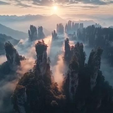 張家界,位于中國湖南省西北部,以其獨特的喀斯特地貌和壯麗的自然風光聞名于世