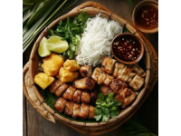 越南美食獨特風味多樣，常見菜肴一覽