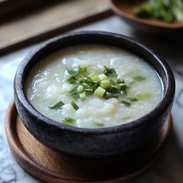 臘八節(jié)必做美食:香氣四溢的臘八粥與碧綠臘八蒜制作指南