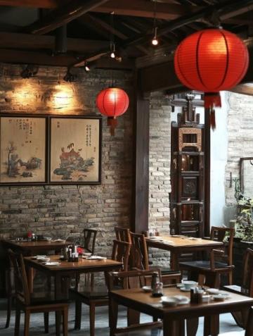 北京美食之旅:申德勒加油站西餐廳的特色美食和經典飲品