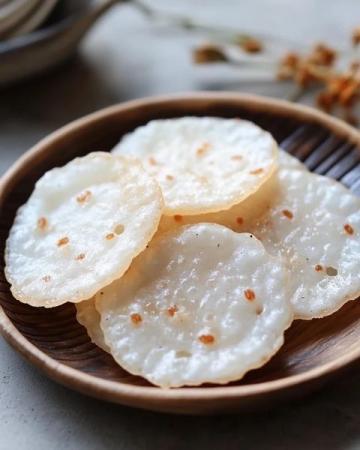 我還記得小時候愛吃的糍粑,長大后依然深愛著這道小吃