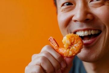 西班牙大廚vs中餐博主：蝦味大挑戰