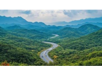 貴州地區有十條小眾摩旅寶藏路線，以下列舉其中四條