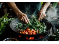 回歸本真的美食之道：簡單食材與烹飪技巧
