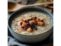 貴陽(yáng)油泡飯：傳統(tǒng)街頭美食的獨(dú)特風(fēng)味與吃法指南