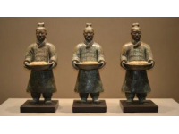 品嘗天津古早味：綠豆煎餅的咸香鮮美——鍋巴菜的美食之旅