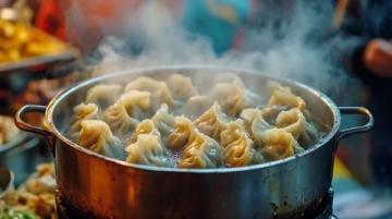 十堰市特色美食推薦:竹溪蒸盆、馬頭羊湯等地域佳肴