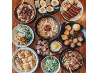 內蒙古美食探秘：手切羊肉、烤全羊與醇香奶茶的草原盛宴