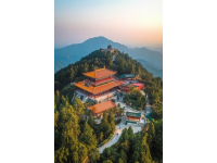 在中國的廣袤大地上，隱藏著許多人間仙境，其中之一就是位于湖北省十堰市的武當山