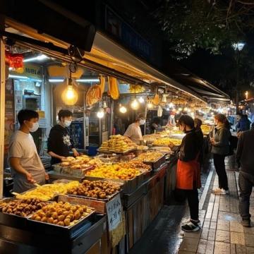 嘉興路美食街夜市人氣旺盛