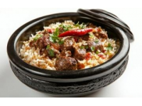 新疆特色抓飯：羊肉胡蘿卜燜飯，家常做法詳細步驟
