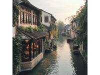 江南地區不僅有烏鎮和西塘這些知名古鎮，還有許多小眾但同樣迷人的地方