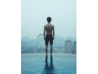 泉州凌晨男子落水，多方合力迅速救援成功獲救感激眾人救助