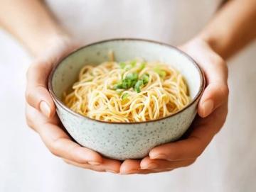 懶人必看!5分鐘秒殺一餐,這5道超簡(jiǎn)單菜譜讓做飯比點(diǎn)外賣(mài)還快