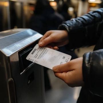 微風鐵路小常識列車員驗票用的那臺設備叫什么?學名是什么