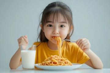 孩子為什么會厭食,不愛吃飯呢?孩子為什么會厭食,不愛吃飯?