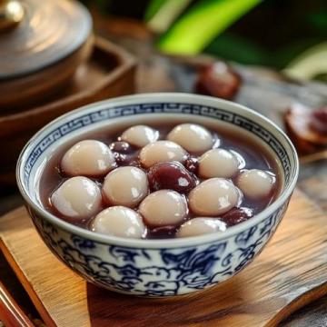廣東傳統(tǒng)小吃糖水的魅力：種類多樣，四季皆宜的美味享受