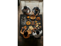 新一代的廚師們帶來(lái)驚艷！美食教程如何改變家庭餐桌?
