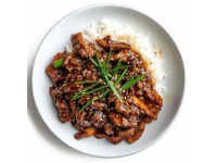 牛肉搭配這道菜更美味，肉質(zhì)嫩滑，蔬菜爽口，醬香濃郁超下飯