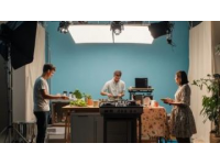 如何在家用手機拍出美食大片：用光、構圖與細節技巧