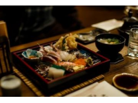赤峰特色小吃：哈達美食——嘗鮮哈達火燒的獨特魅力
