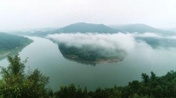 廣東女孩利川研學(xué)之旅：美麗山水，獨(dú)特風(fēng)情