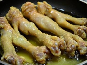 香辣烤豬腳:外酥里嫩的家庭美味秘方
