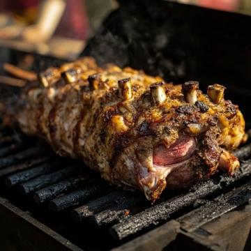 春天美食日記:簡單卻美味的手扒羊肉做法