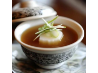 順德古色古香餐廳：拖鞋蠔宴與柚皮炆肉的獨(dú)特體驗(yàn)