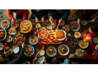 品味揚(yáng)州美食：舌尖上的江南雅韻——揚(yáng)州炒飯、獅子頭等經(jīng)典不容錯(cuò)過！