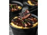 平頂山美食之旅:395元吃5斤烙饃卷羊肉,品嘗到幸福!
